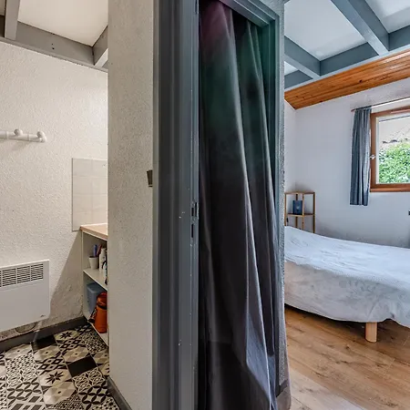 Maison Mitoyenne 300m De La Avec Cour Et Parking - 4 Pers, Non Fumeur - Fr-1-521-242 * 비스카로세